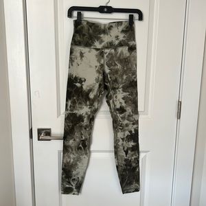 lululemon align diamond dye legging, sz 6